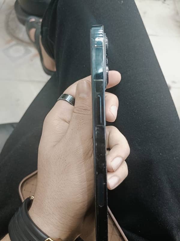 iphone 12 pro max jv 128 battery 92 full ok no fault 10/10 condition 2