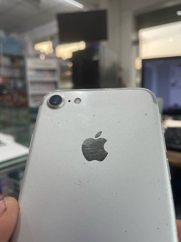IPHONE 7 PTA APPROVED 128GB 6