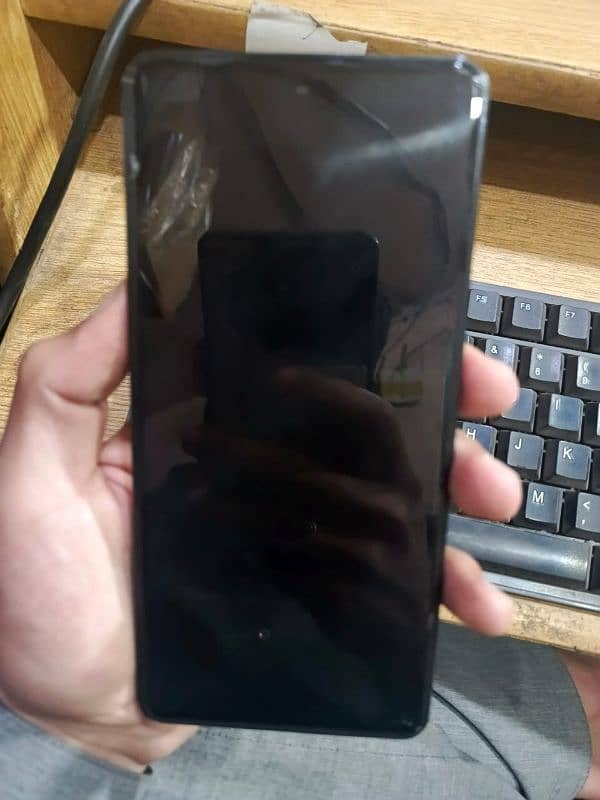Infinix note 30 pro with wireless 4