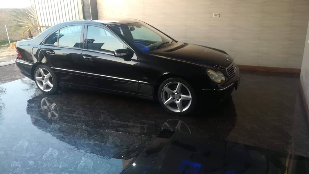 Mercedese C Class 2