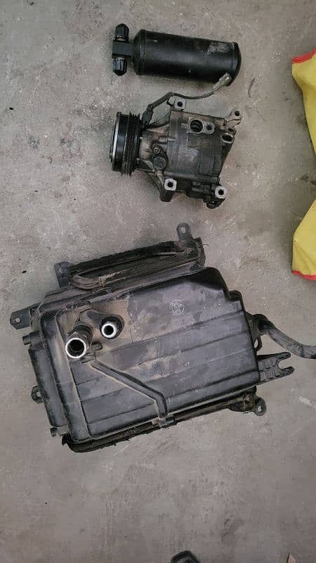 toyota corola 2004.5. 6. and 7 model ac compressor with all setup 4