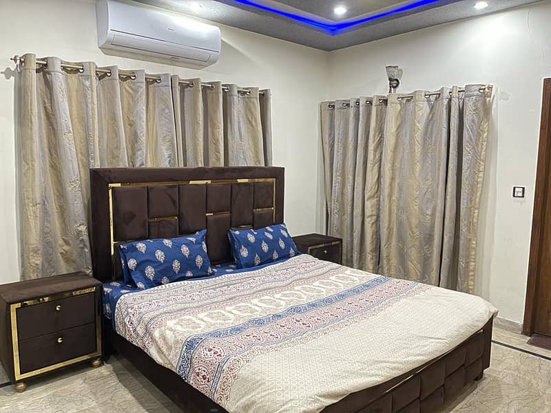Comfortable and Safe house in heart of Lahore 7