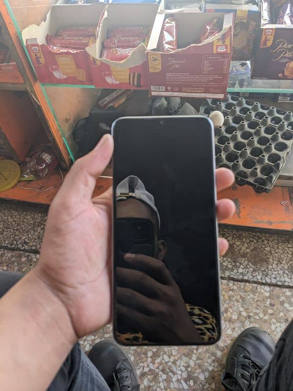 itel S23. . model . . all of box Sath h . . charger b Sath h 1