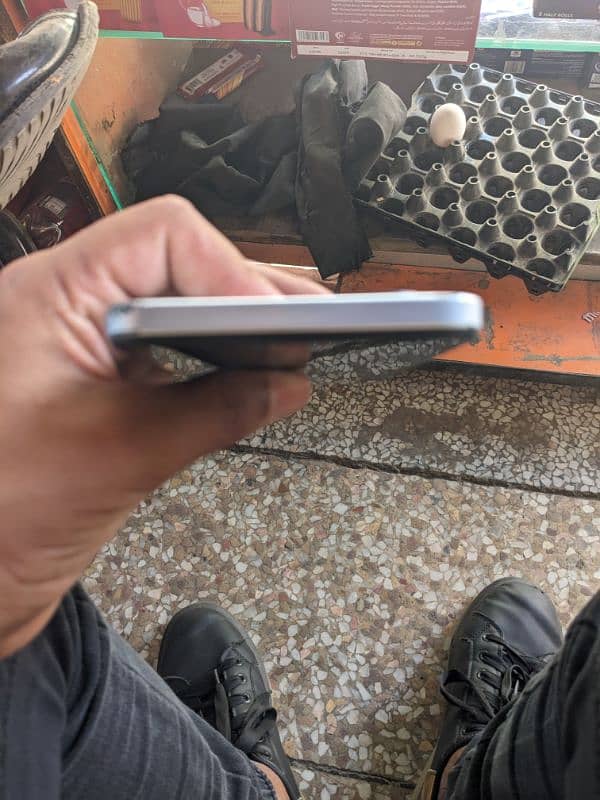 itel S23. . model . . all of box Sath h . . charger b Sath h 2
