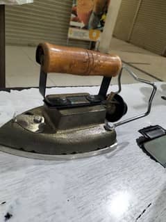 Gus Estri iron