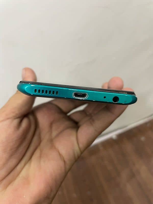 techno spark 5 pro 4/128 5