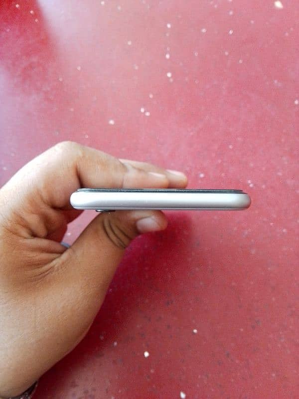 iPhone 6 4
