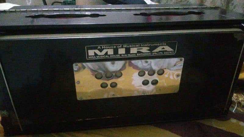 Bali reeds harmonium 0