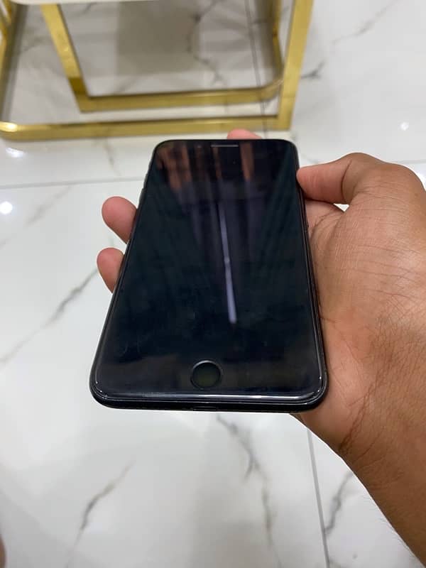 IPHONE 7PLUS 10/10 Condition all original @ working parts PTA Approved 2