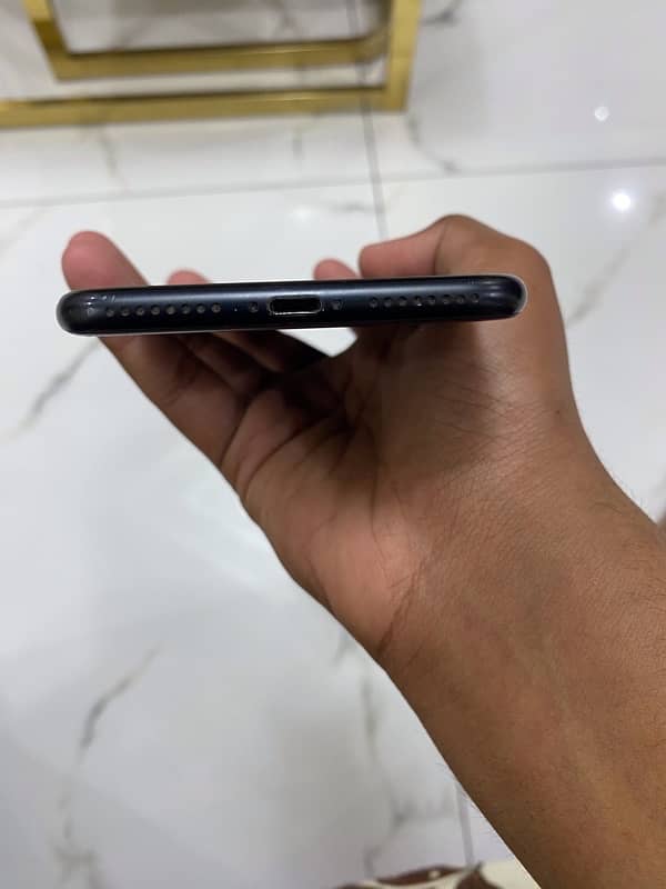 IPHONE 7PLUS 10/10 Condition all original @ working parts PTA Approved 4