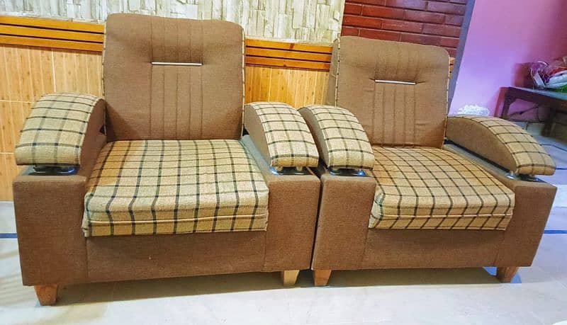 sofa set for sale price is negotiable 0