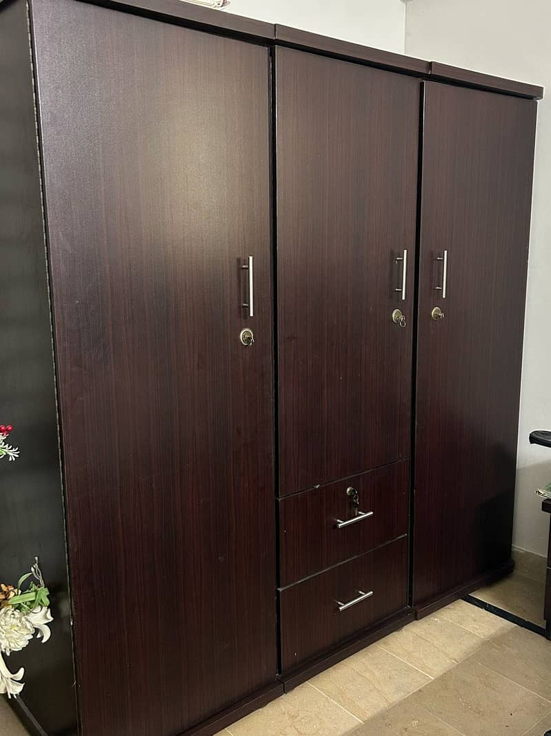 Best condition furniture is going to sell 4