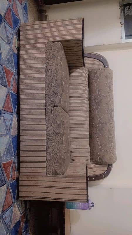 3 & 2 Seater Sofa Set - Like New (Only 10-12 Months Used) 1