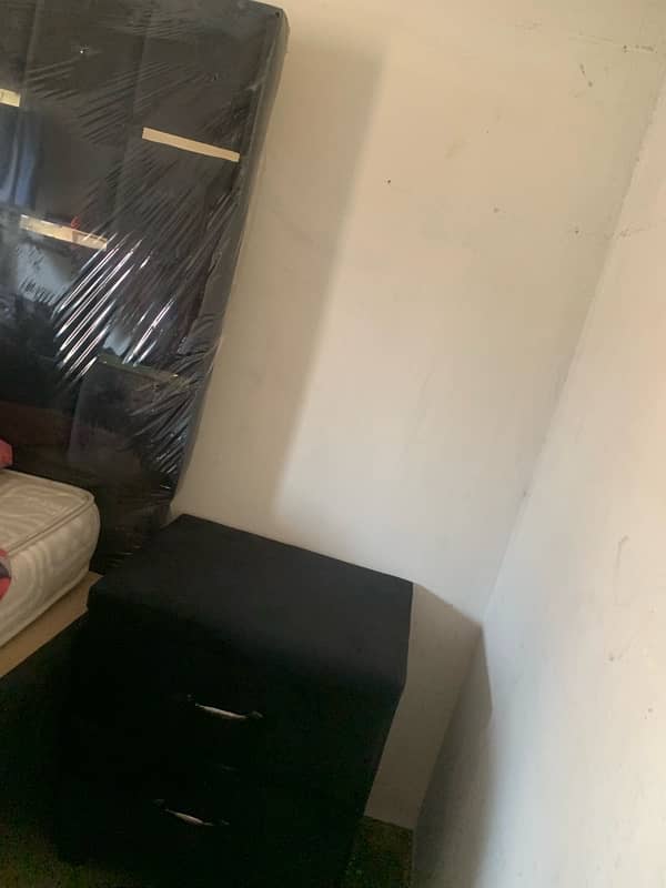 bed with side tables same as new 0