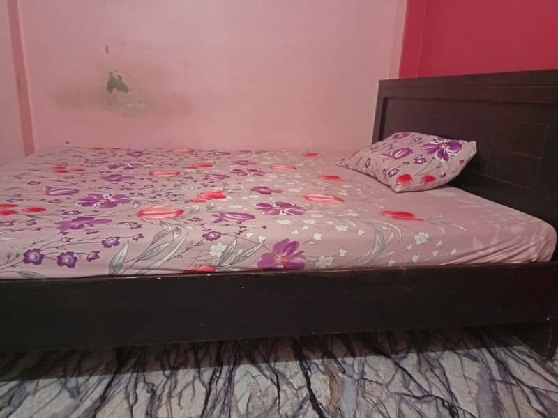 Double Bed with molti mattress 3