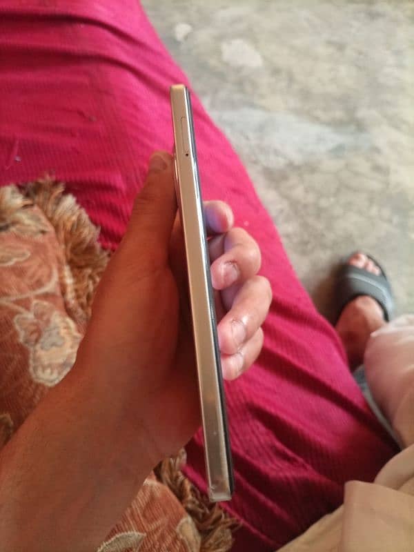 Tecno camon 30  24/256 2