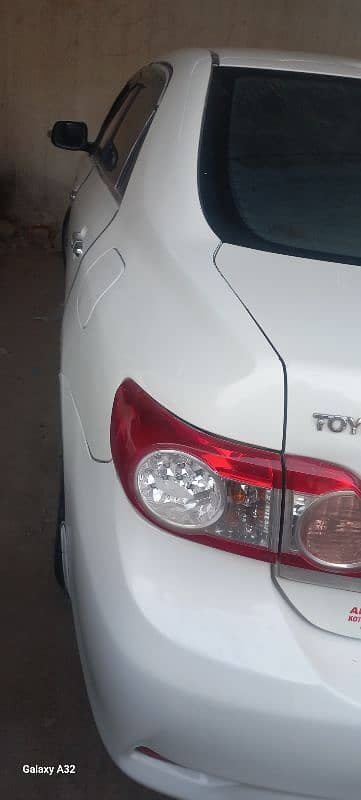 Toyota Corolla GLI 2010 10