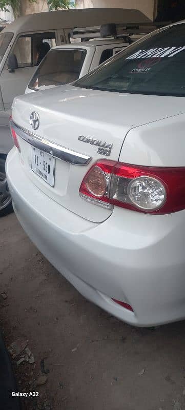Toyota Corolla GLI 2010 11