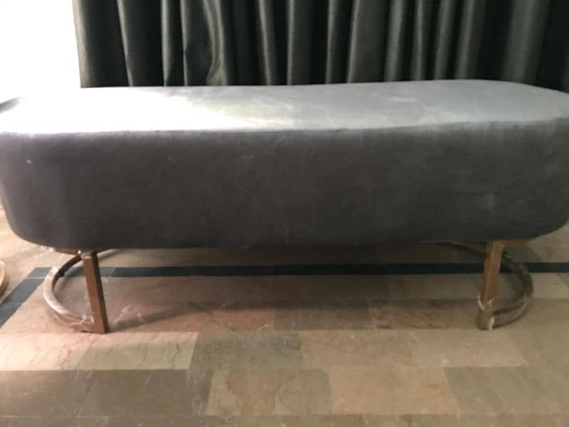 couch / sethi 6