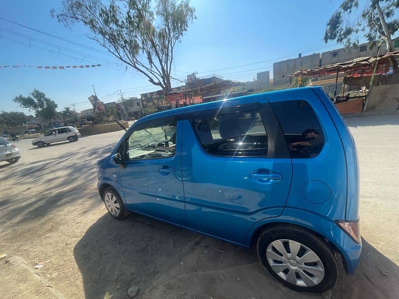 Suzuki Wagon R 2018 3
