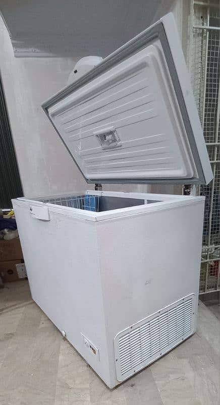 Dawlance Inverter Freezer 0
