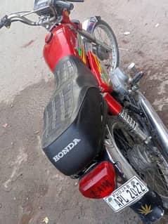 Road Prince bike 2022 APL 4