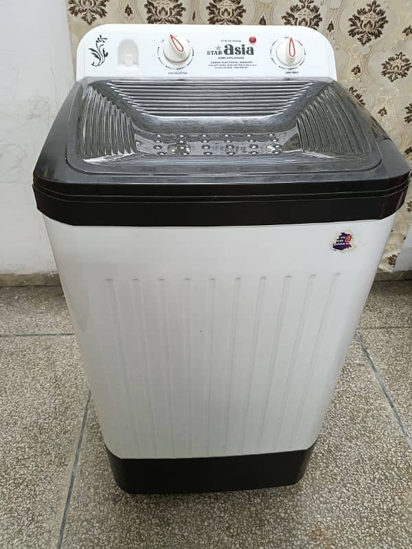 Dryer Machine in Very Good Condition 2