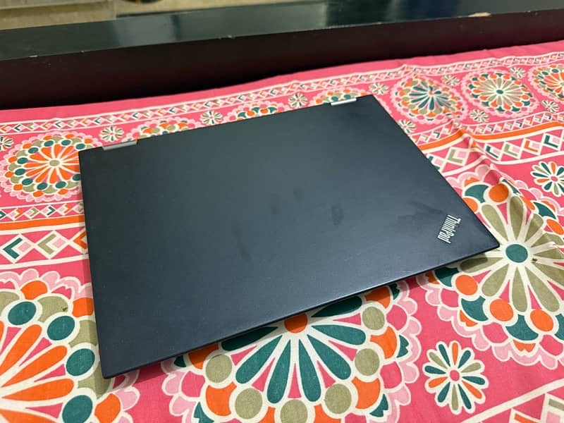 lenovo thinkpad touch screen 360 8gb ram 512gb m. 2 0