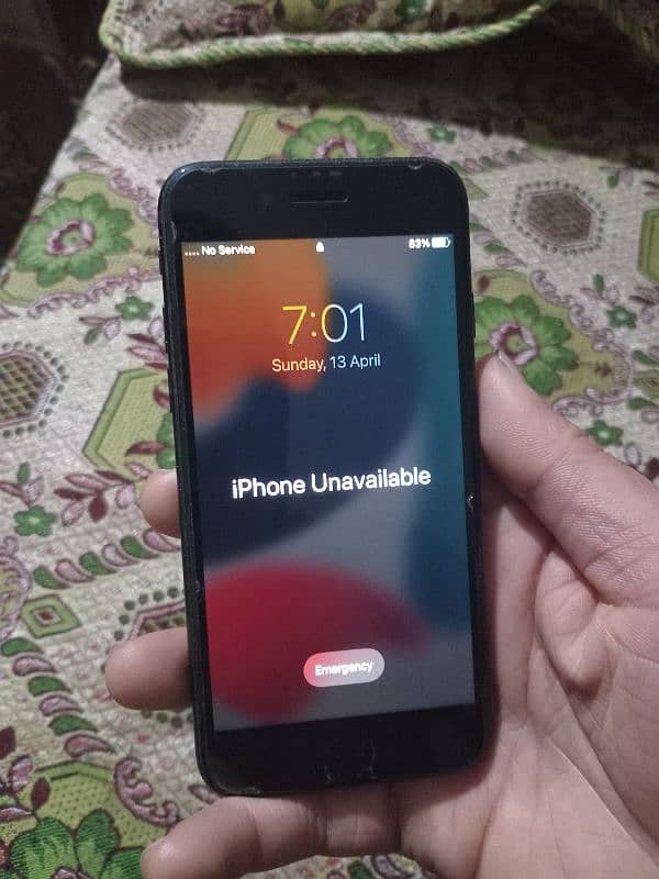 iPhone 7 32 memory 0