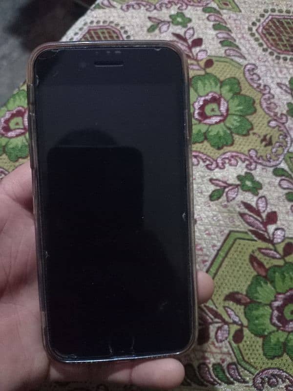 iPhone 7 32 memory 2