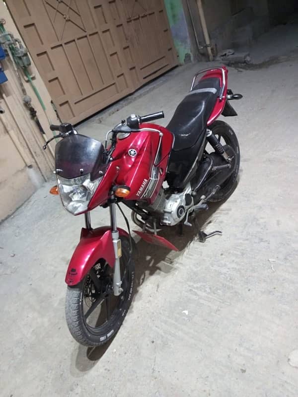 yahama ybr for sale good condition  Rwp number  ha koi fault ni ha 1