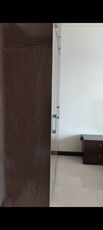 A Prime Location 2 Bed Furnished Apartment With Boulevard Facing Is Available With All Facilities. 11