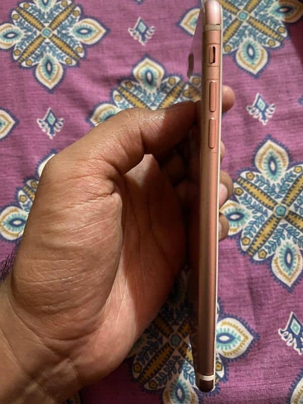 IPhone 7 Plus (Pta Approved) 4
