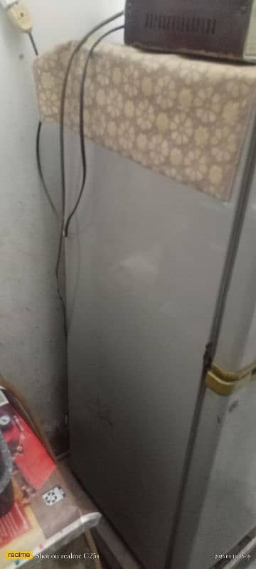 2 Door Dawlance Refrigerator for Sale 10