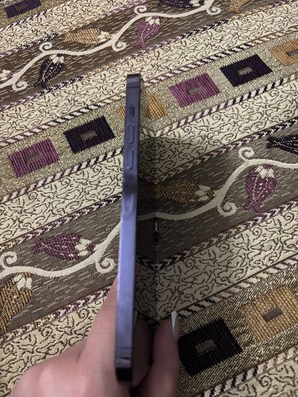 14 pro max 128GB 86 battery Heath non approve 4
