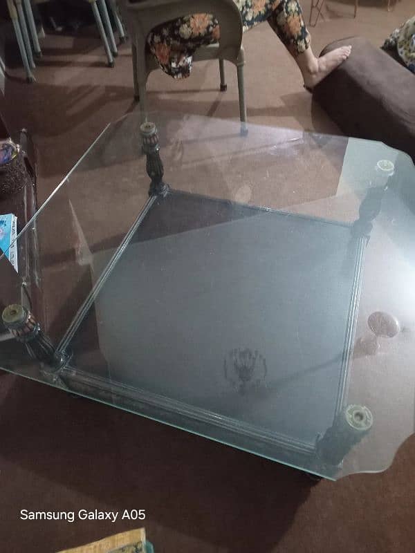 center table 0