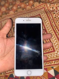 7 plus non 32 gb no any problem