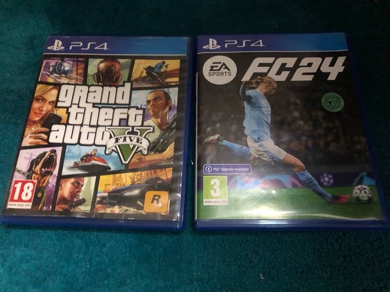PS4 FAT 500GB with 2 controllers and games 4