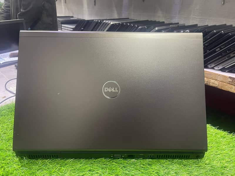 Dell Precision M6800 i7 4th MQ NVIDIA 4 GB (0322-8832611) 0