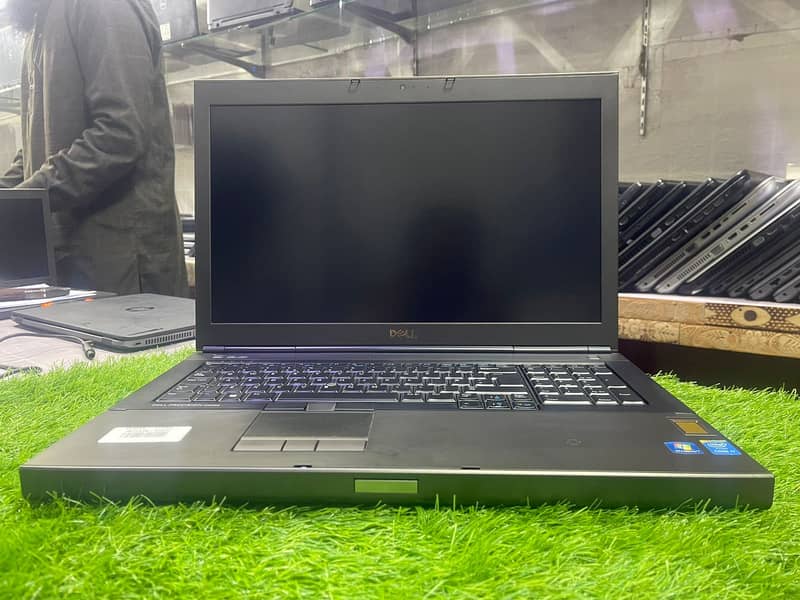 Dell Precision M6800 i7 4th MQ NVIDIA 4 GB (0322-8832611) 3