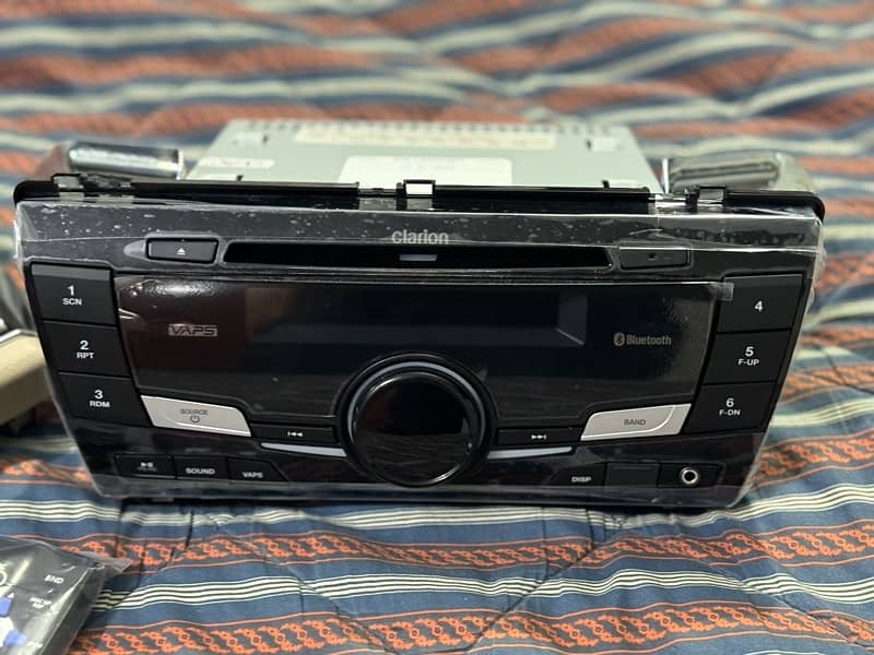 Clarion Genuine Multimedia with frame Corolla multimedia 4