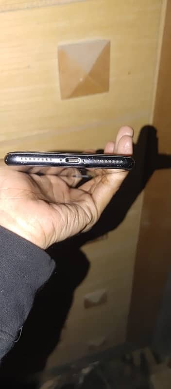 iphone 8 plus non pta 3