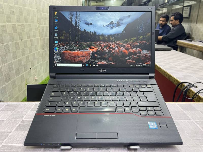 Fujitsu Lifebook E546 i5 6th Gen (0322-8832611) 1