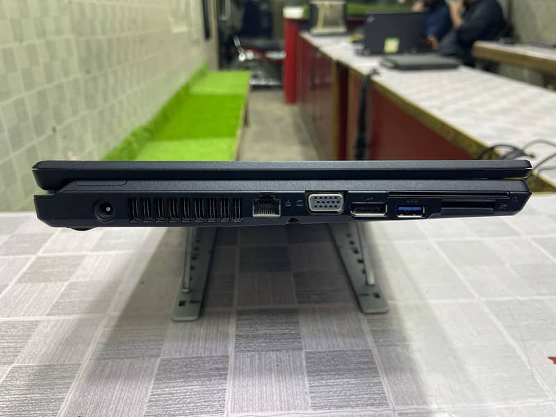 Fujitsu Lifebook E546 i5 6th Gen (0322-8832611) 7