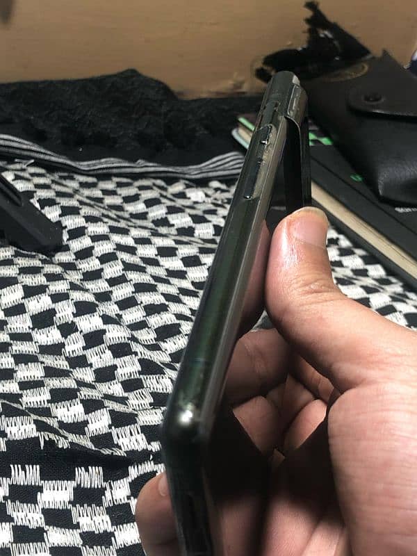 Google pixel 6 Non Pta 9/10 condition 3
