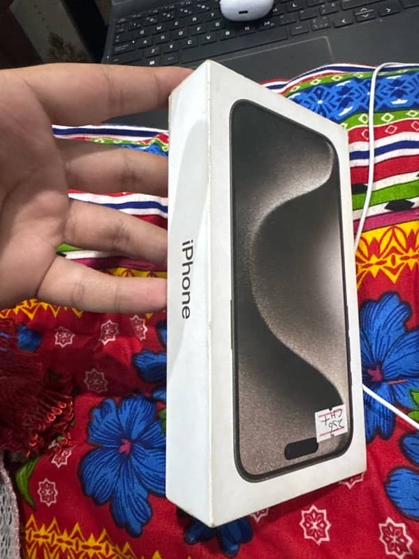 iphone 15 pro 256gb non pta 5 month used 5