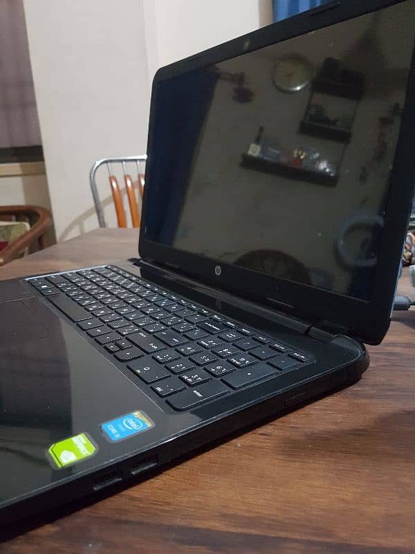 Hp Pavilion Core i5 5th Generation 1