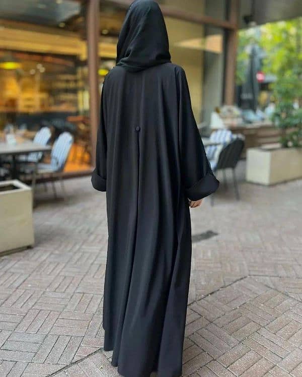 "Plain classic Abaya with stoller" 2