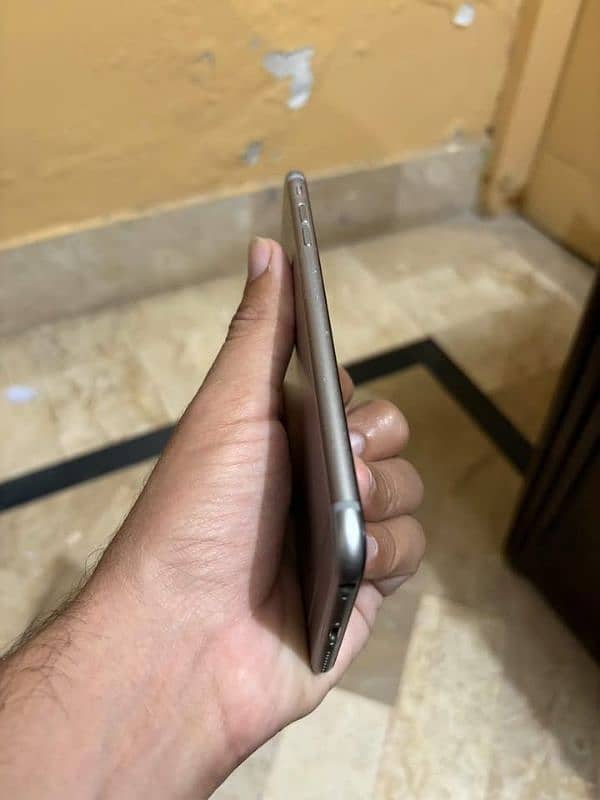 iPhone 6plus 64gb PTA approve all orignal 4