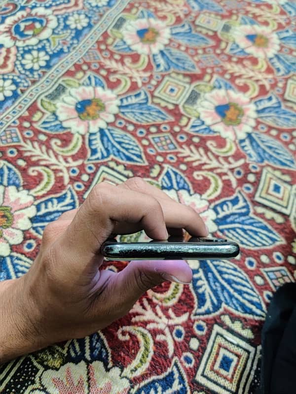 IPHONE X NON PTA , EXCHANGE POSSIBLE 1